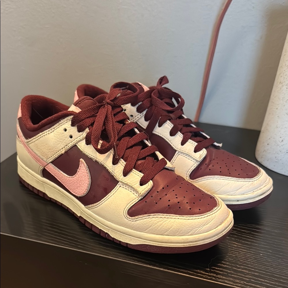 Nike Women's Shoes in Burgundy and Cream